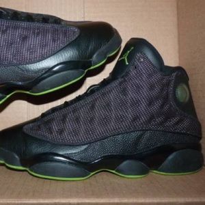 13 Jordan green and black altitudes